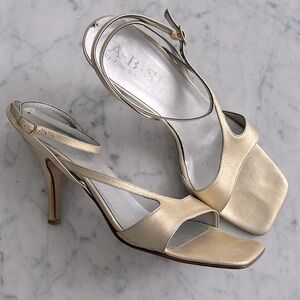 ABS Allen Schwartz Champagne Satin Open-Toe Slingback Heels